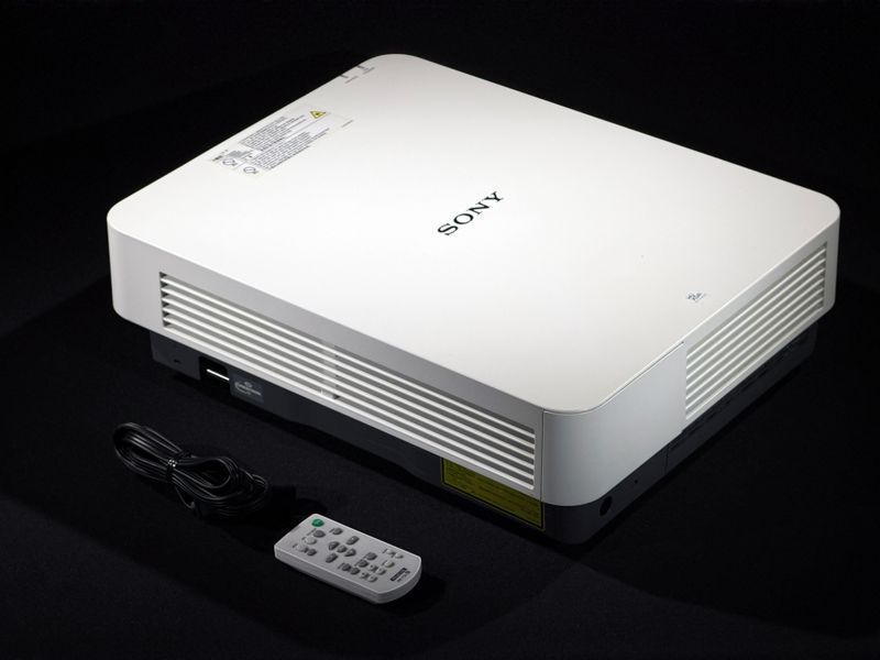 Projektor Sony VPL-FHZ55 (VPL-FHZ55/W) &mdash; używany, 10481 godz. pracy
