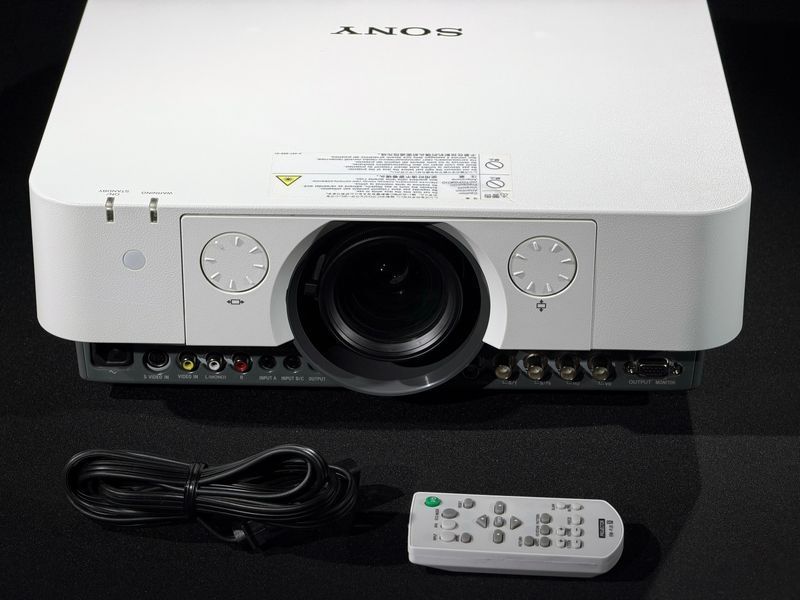 Projektor Sony VPL-FHZ55 (VPL-FHZ55/W) &mdash; używany, 10481 godz. pracy