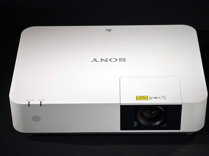 Sony VPL-PWZ10 projector &mdash; used, 2608 hours of operation