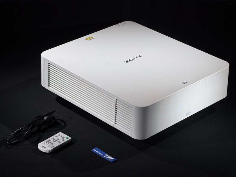 Projektor Sony VPL-FHZ57 &mdash; używany, 22091 godz. pracy
