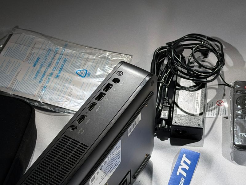 Optoma LH150 projector &mdash; used, 1507 h of operation