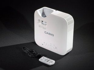 Casio XJ-F100W projector &mdash; used, 7572 hours of operation