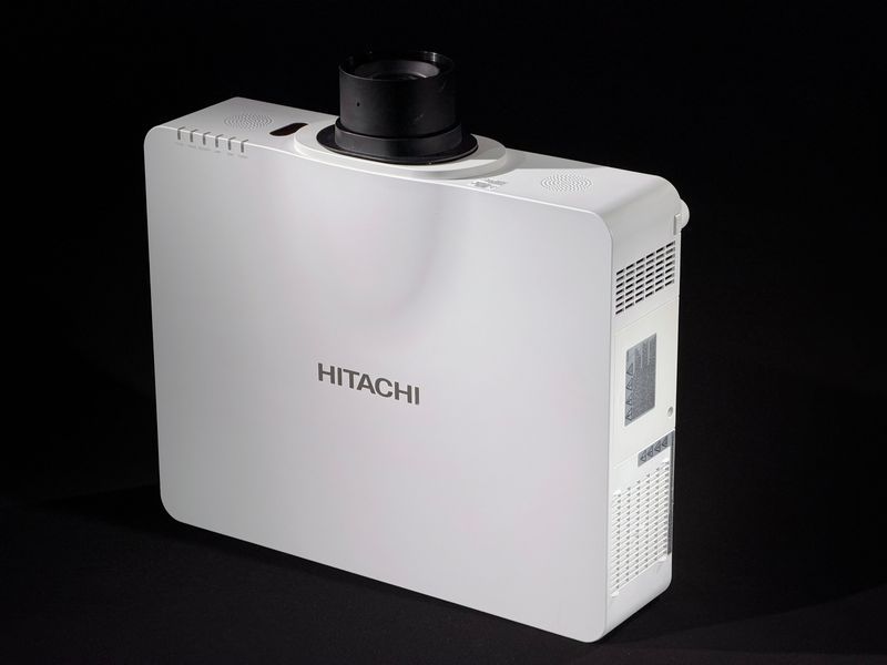 Projektor Hitachi CP-WU8440 &mdash; używany, 2424 godzin pracy