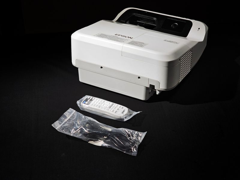 Проектор Epson BrightLink 695Wi (V11H740040) &mdash; б/у V11H740040 фото
