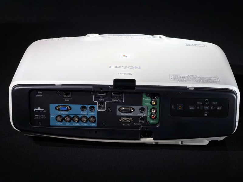 Проектор Epson PowerLite Pro G6450WU &mdash; б/у, 1684 часа наработки V11H535020 фото