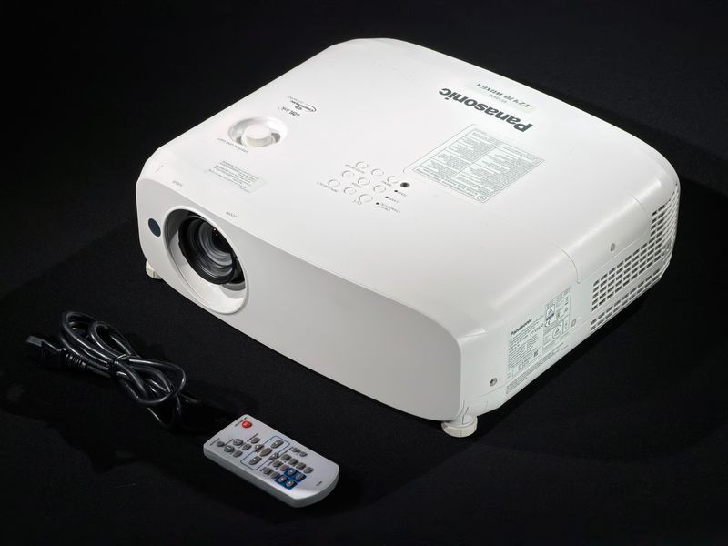 Panasonic PT-VZ470 projector &mdash; used, 1058 hours of operation