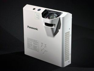 Проектор Panasonic PT-TW351R &mdash; б/в 355 годин напрацювання PT-TW351R фото
