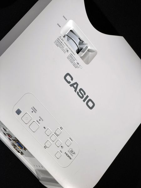 Проектор Casio XJ-F211WN &mdash; б/у, 5045 часов наработки XJ-F211WN фото