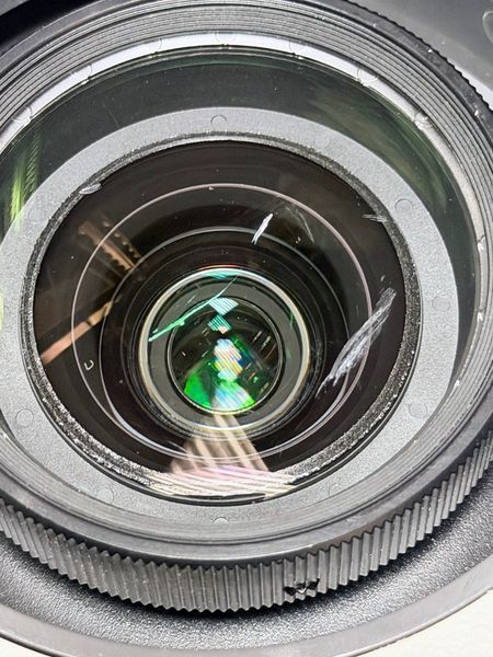 Sony VPL-PHZ61 projector &mdash; used, 26 hours of operation