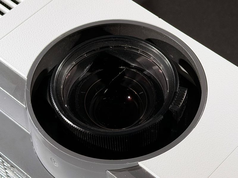 Sony VPL-PHZ61 projector &mdash; used, 26 hours of operation
