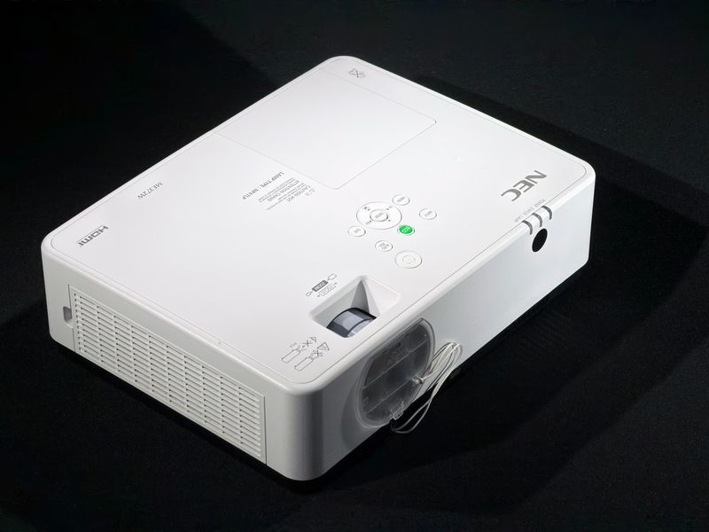 Proiector NEC ME372W (NP-ME372W) &mdash; folosit, 659 h de funcționare NP-ME372W foto