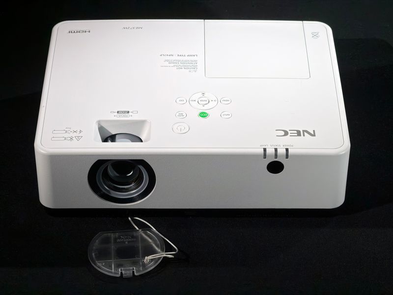 Proiector NEC ME372W (NP-ME372W) &mdash; folosit, 659 h de funcționare NP-ME372W foto
